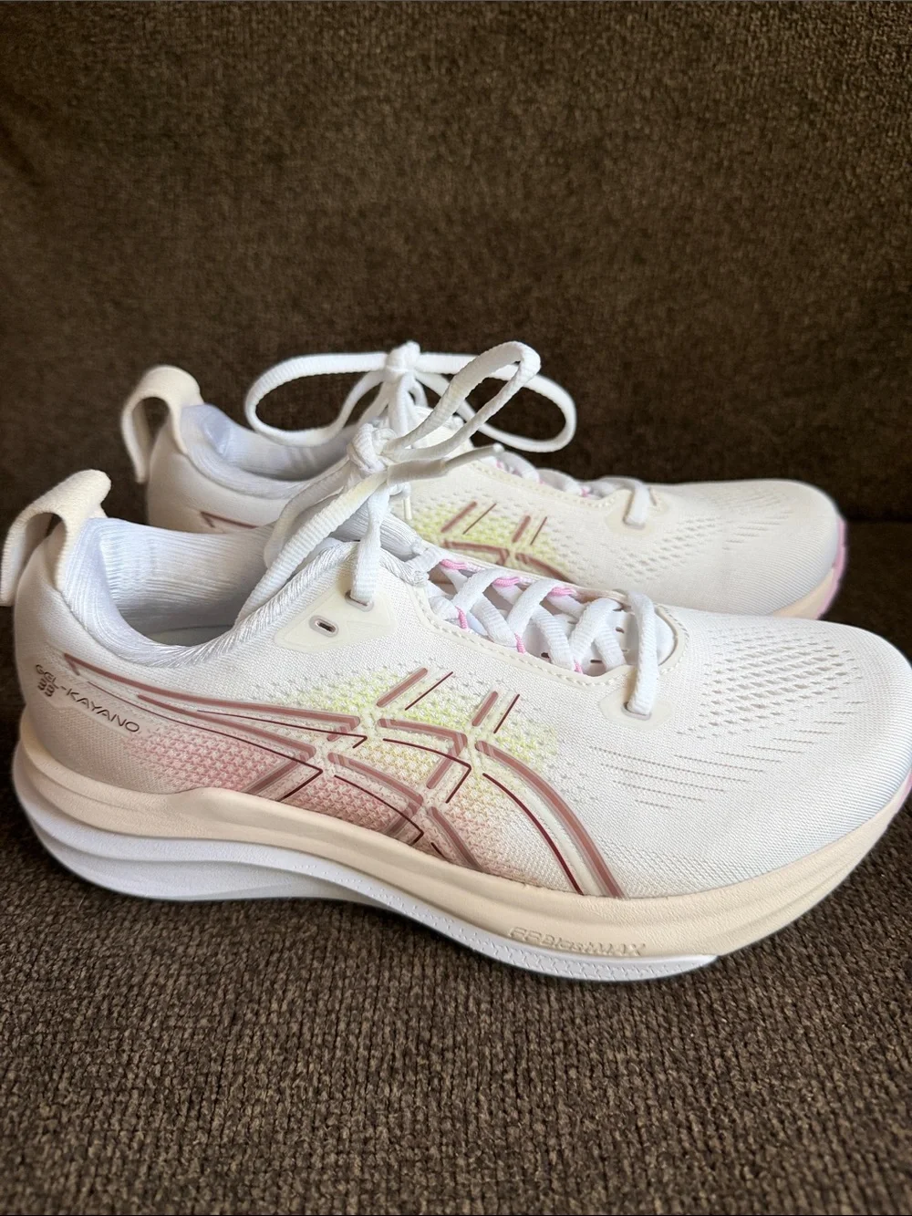 ASICS Gel-Kayano 33 ( WIDE )